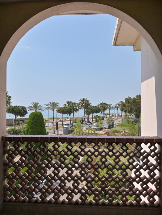 Motel Ascot - Hotel & Appartements Cagnes-sur-Mer Exteriör bild