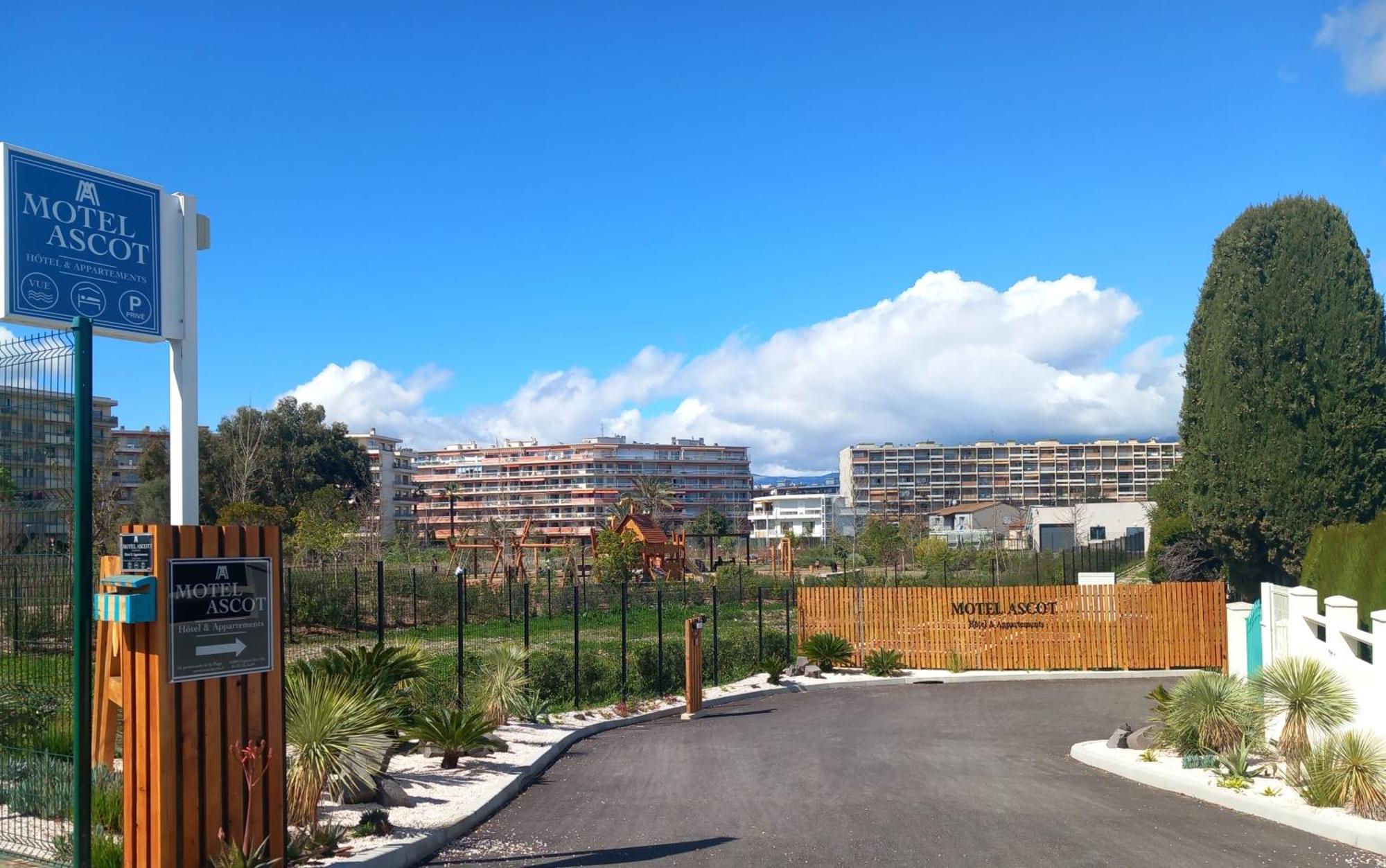 Motel Ascot - Hotel & Appartements Cagnes-sur-Mer Exteriör bild