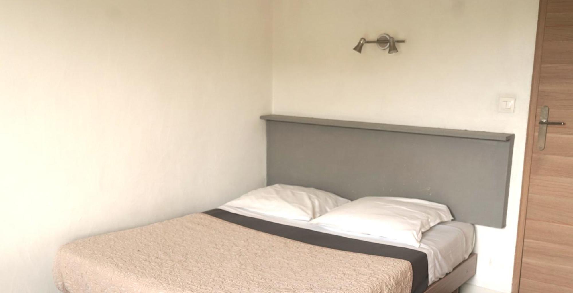 Motel Ascot - Hotel & Appartements Cagnes-sur-Mer Rum bild