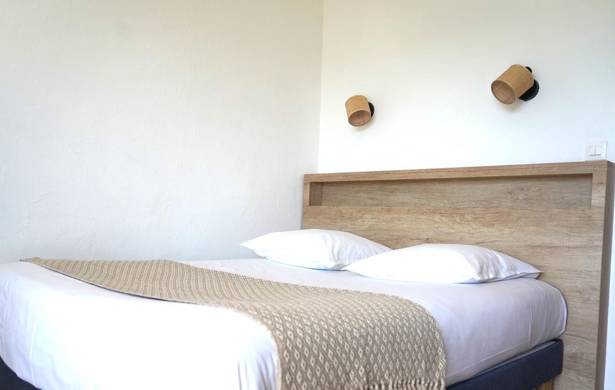 Motel Ascot - Hotel & Appartements Cagnes-sur-Mer Exteriör bild